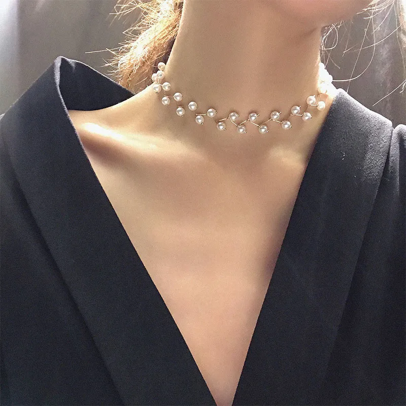 Collier de perles tendance, bijoux de mode coréenne pour femmes, chaîne de cou, ras du cou, accessoires, cadeau, collier court, chaîne féminine Collier de perles tendance, bijoux de mode coréenne pour femmes, chaîne de cou, ras du cou, accessoires, cadeau, collier court, chaîne féminine