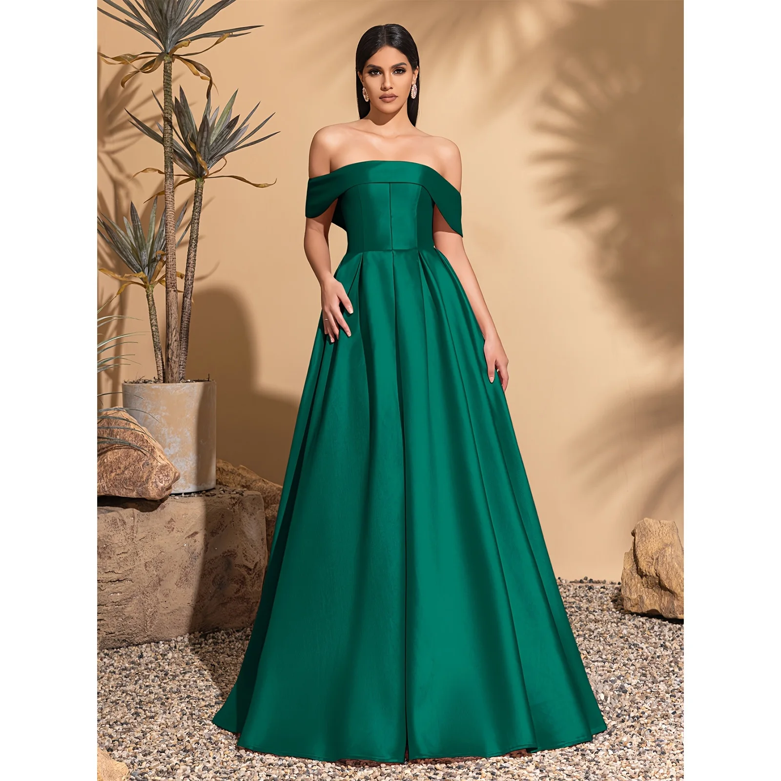 Robe en satin à épaules dénudées avec cravate au dos, robe élégante et chic Robe en satin à épaules dénudées avec cravate au dos, robe élégante et chic