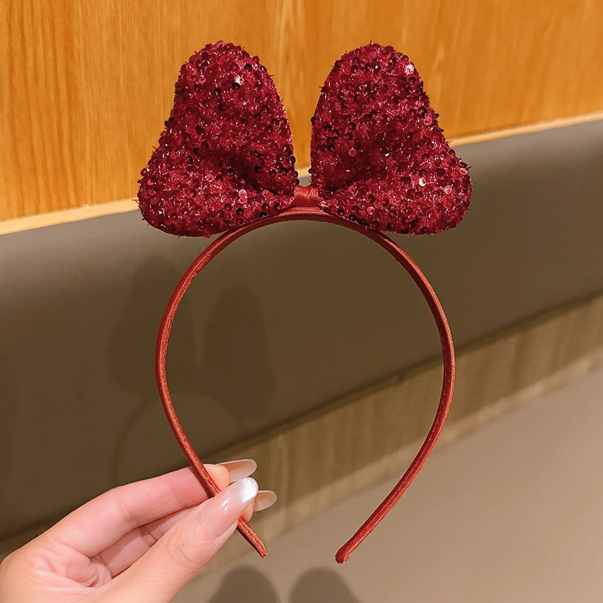 1 bandeau à nœud rouge polyvalent, à la mode et élégant, adapté aux accessoires pour cheveux quotidiens 1 bandeau à nœud rouge polyvalent, à la mode et élégant, adapté aux accessoires pour cheveux quotidiens