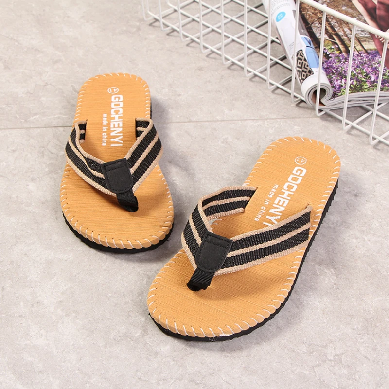 marque été unisexe tongs intérieur antidérapant semelle souple pantoufles en plein air plage vacances sandales décontractées à la mode loisirs chaussures plates marque été unisexe tongs intérieur antidérapant semelle souple pantoufles en plein air plage vacances sandales décontractées à la mode loisirs chaussures plates
