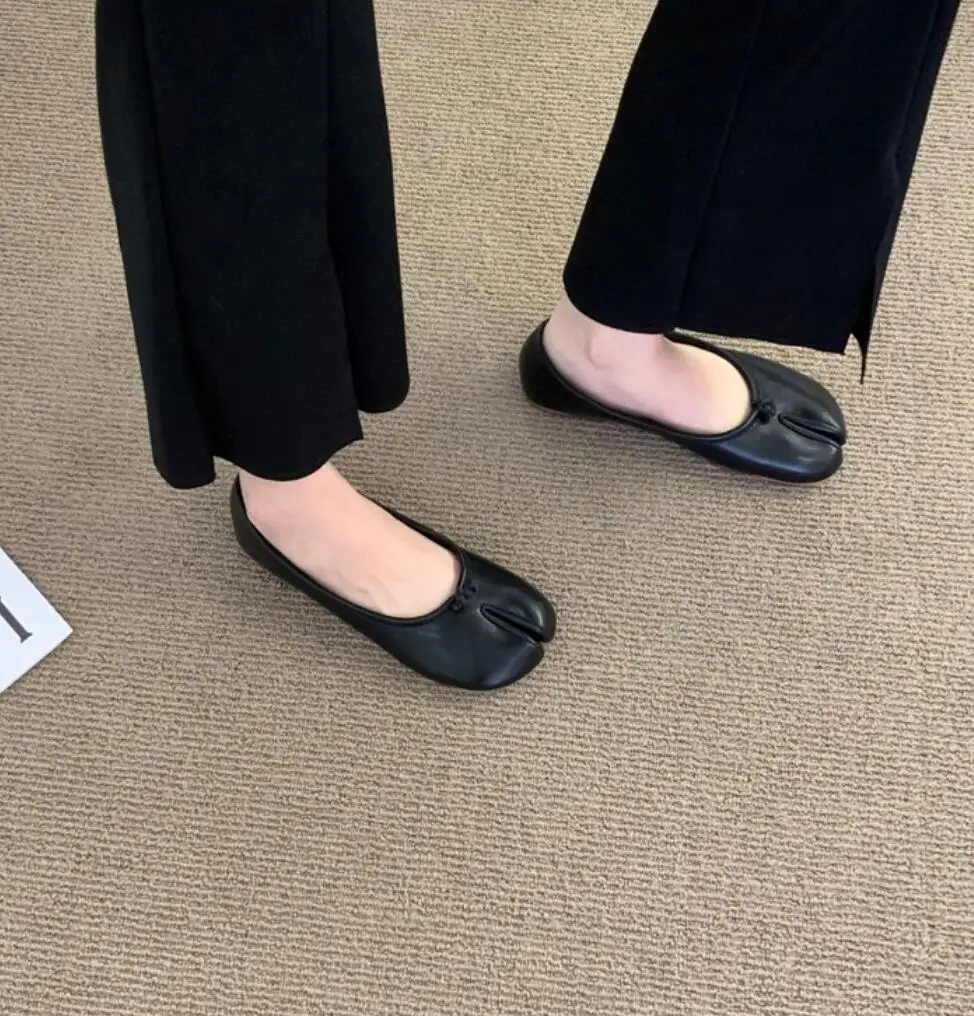 style japonais tabi ninja chaussures femmes confortables en cuir appartements fendu sabot orteil mocassins femme mary jean mocasines dames ballerine chaussure style japonais tabi ninja chaussures femmes confortables en cuir appartements fendu sabot orteil mocassins femme mary jean mocasines dames ballerine chaussure