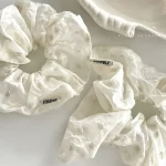 Coton lin creux brodé Beige propre rafraîchissant gros intestin rétro anneau de cheveux Mori fée Style bandeau accessoires de cheveux
