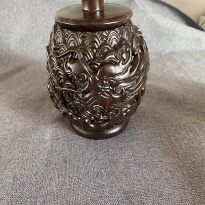 Théière en ébène sculptée à la main, pot à thé maître quotidien pour la maison, fournitures de service à thé Kung Fu chinois, Sculpture en bois massif, théière en ébène Théière en ébène sculptée à la main, pot à thé maître quotidien pour la maison, fournitures de service à thé Kung Fu chinois, Sculpture en bois massif, théière en ébène