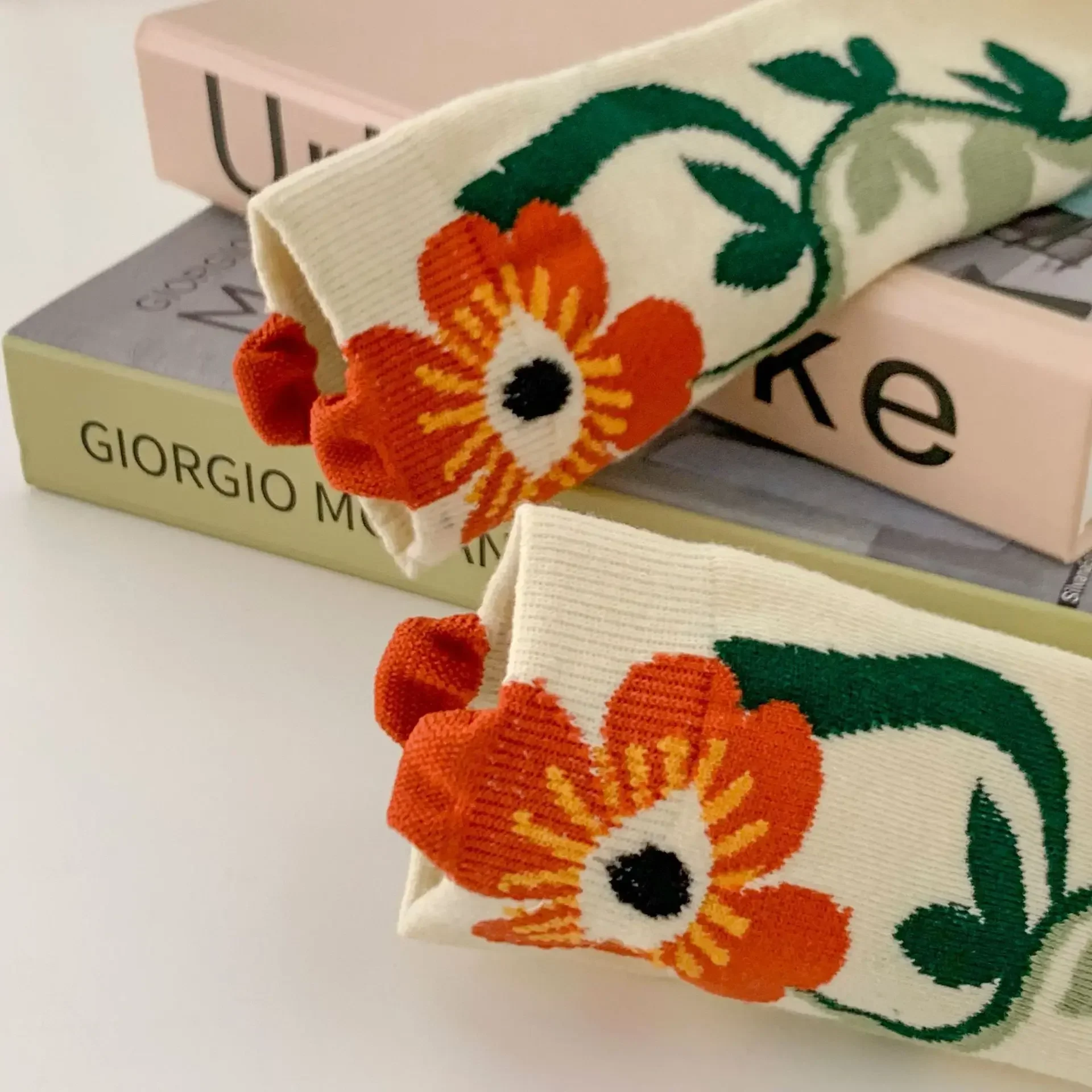 femmes chaussettes coréen style japonais dessin animé fleur verte harajuku mignon kawaii mi tube chaussettes respirant décontracté court coton chaussettes femmes chaussettes coréen style japonais dessin animé fleur verte harajuku mignon kawaii mi tube chaussettes respirant décontracté court coton chaussettes