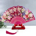 Éventail en soie Vintage à motif Floral, décoratif pour fête de mariage, chinois, japonais, pompon en bambou, danse, à main, 2023