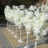 Grand arbre en faux fleur pour décor de mariage, ensemble de 10 centres de table de colonne d&rsquo;allée