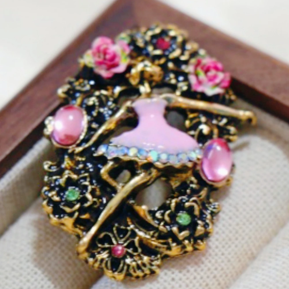 broche de danseuse ajourée de beauté de luxe baroque pour hommes et femmes, accessoires de bijoux, mariage, vacances, fête, couple, cadeau surprise broche de danseuse ajourée de beauté de luxe baroque pour hommes et femmes, accessoires de bijoux, mariage, vacances, fête, couple, cadeau surprise