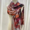 Écharpe en satin élégante et colorée, écharpe ethnique respirante pour peinture à l'aquarelle, écharpe en polyester doux teint par nouage pour fête