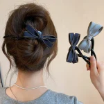 Pinces à cheveux torsadées avec nœud bleu pour femmes, épingle à cheveux droite en Denim exquise, Barrettes Vintage douces, accessoires pour cheveux polyvalents et décontractés Pinces à cheveux torsadées avec nœud bleu pour femmes, épingle à cheveux droite en Denim exquise, Barrettes Vintage douces, accessoires pour cheveux polyvalents et décontractés