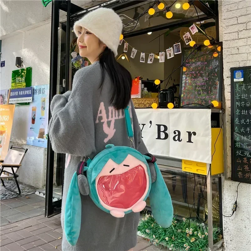2025 hatsune miku sac à bandoulière nouveau sac à dos mignon anime fille en peluche dessin animé kawaii sac à dos étudiant sac paquet enfants cadeaux jouets 2025 hatsune miku sac à bandoulière nouveau sac à dos mignon anime fille en peluche dessin animé kawaii sac à dos étudiant sac paquet enfants cadeaux jouets