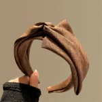 Bandeaux de cheveux tricotés en coton froissé pour femmes, cerceau de tête, lunette large, bandeaux de maquillage pour dames, vêtements de sauna, accessoires coréens, nouveau, 2024 Bandeaux de cheveux tricotés en coton froissé pour femmes, cerceau de tête, lunette large, bandeaux de maquillage pour dames, vêtements de sauna, accessoires coréens, nouveau, 2024