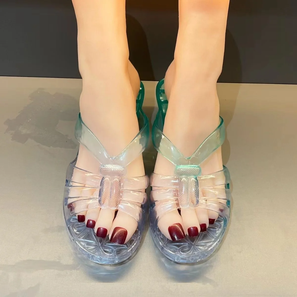 sandales à talons hauts pour femmes, chaussures d'été en gelée, pantoufles plates, tongs de maison, sandales rétro d'extérieur, pantoufles transparentes sandales à talons hauts pour femmes, chaussures d'été en gelée, pantoufles plates, tongs de maison, sandales rétro d'extérieur, pantoufles transparentes