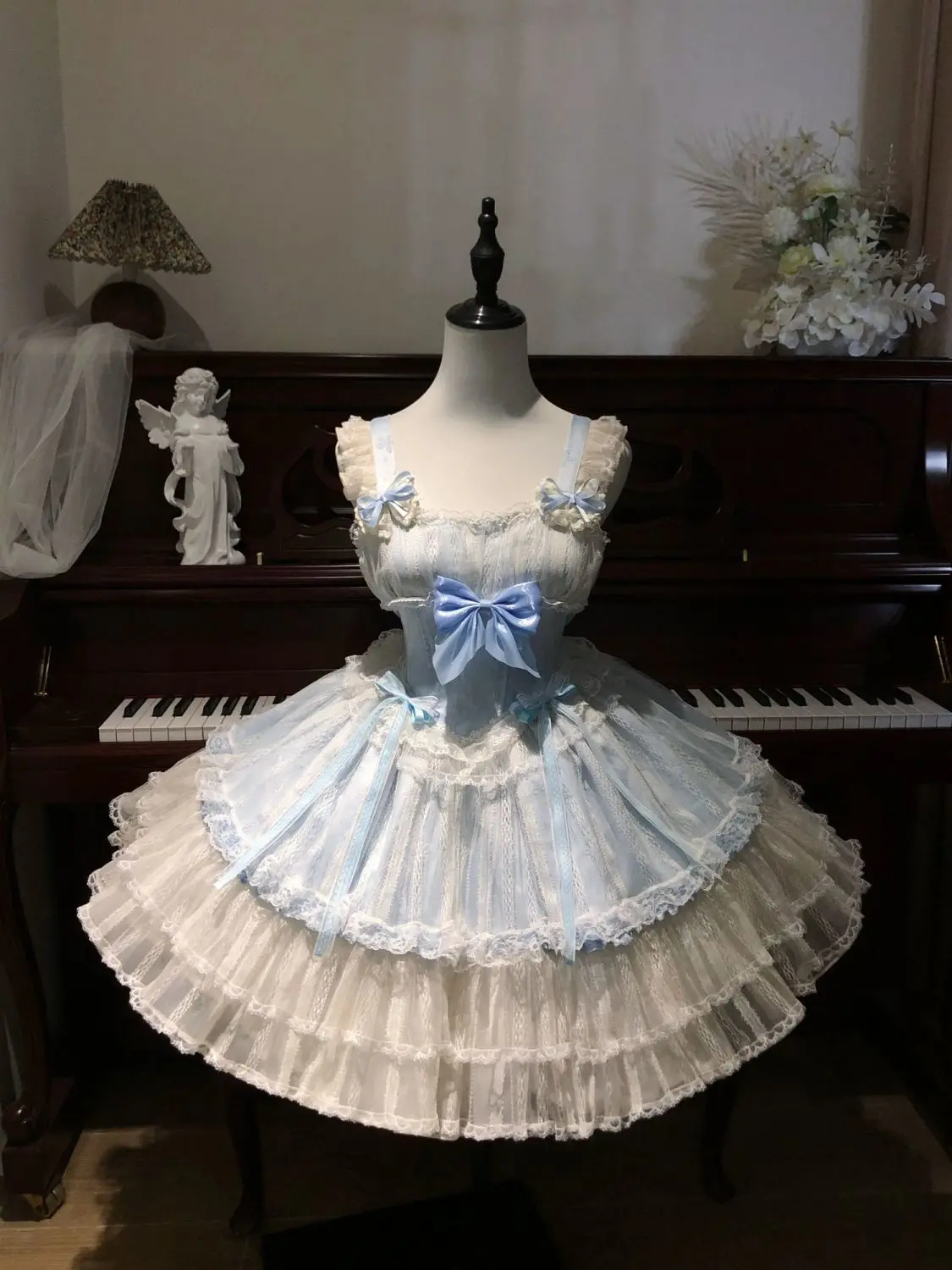 robe lolita cosplay de style japonais kawaii pour femmes, vintage, en dentelle douce, avec nœud, à volants, robes de gâteau, harajuku y2k, robe à bandes slim robe lolita cosplay de style japonais kawaii pour femmes, vintage, en dentelle douce, avec nœud, à volants, robes de gâteau, harajuku y2k, robe à bandes slim