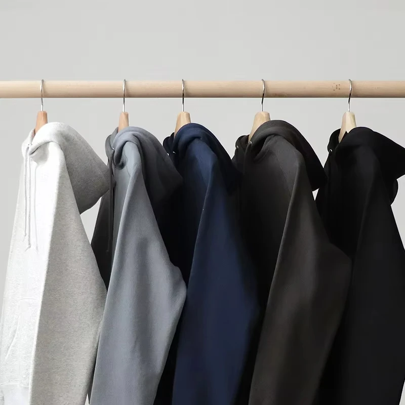 Sweat-shirt à capuche de sport, japonais, décontracté, rétro, unisexe, de haute qualité, couleur unie, adapté à une polyvalence quotidienne décontractée Sweat-shirt à capuche de sport, japonais, décontracté, rétro, unisexe, de haute qualité, couleur unie, adapté à une polyvalence quotidienne décontractée