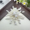 nouvelle broche de fleur de perle faite à la main pour les femmes accessoire élégant broche de fête de mariage banquet cadeau fleur de poitrine
