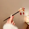 pince à cheveux élégante de style chinois, bâton à pompon, design floral traditionnel, accessoire de coiffure, bijoux pour femmes, épingle à cheveux, aiguille pour cheveux