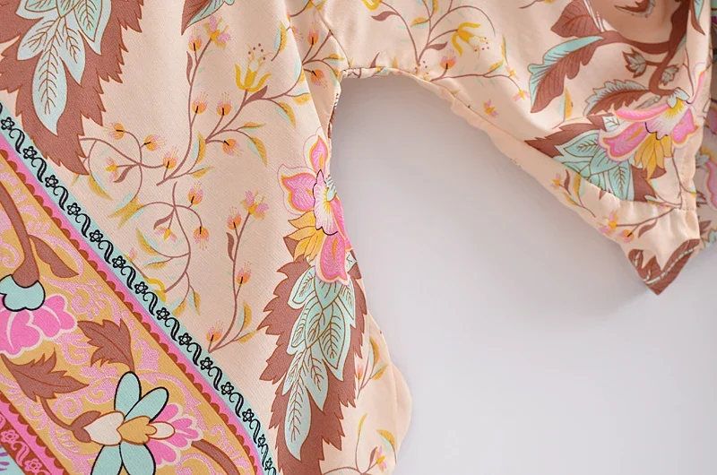 boho queens vintage imprimé fleuri ceintures court kimono femmes nouvelle mode col en v manches chauve souris dames robe de plage couvertures boho queens vintage imprimé fleuri ceintures court kimono femmes nouvelle mode col en v manches chauve souris dames robe de plage couvertures