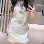 Robes féminines élégantes blanc cassé, Mini robe sans manches avec nœud, taille haute, coupe cintrée Robes féminines élégantes blanc cassé, Mini robe sans manches avec nœud, taille haute, coupe cintrée