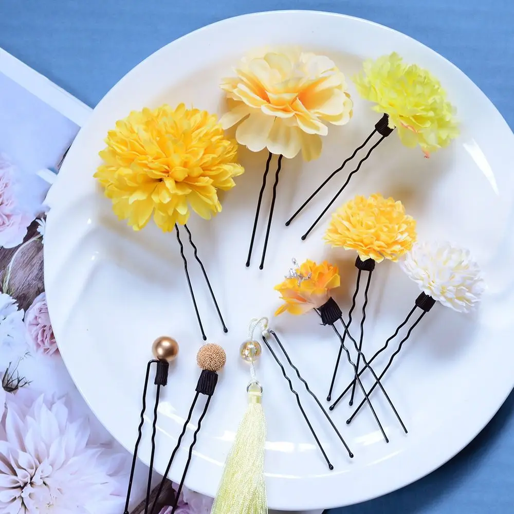 fourchettes à cheveux à fleurs de style japonais, pinces à cheveux kimono japonais faites à la main, glands en tissu vintage, bâton à cheveux, accessoire kimono fourchettes à cheveux à fleurs de style japonais, pinces à cheveux kimono japonais faites à la main, glands en tissu vintage, bâton à cheveux, accessoire kimono