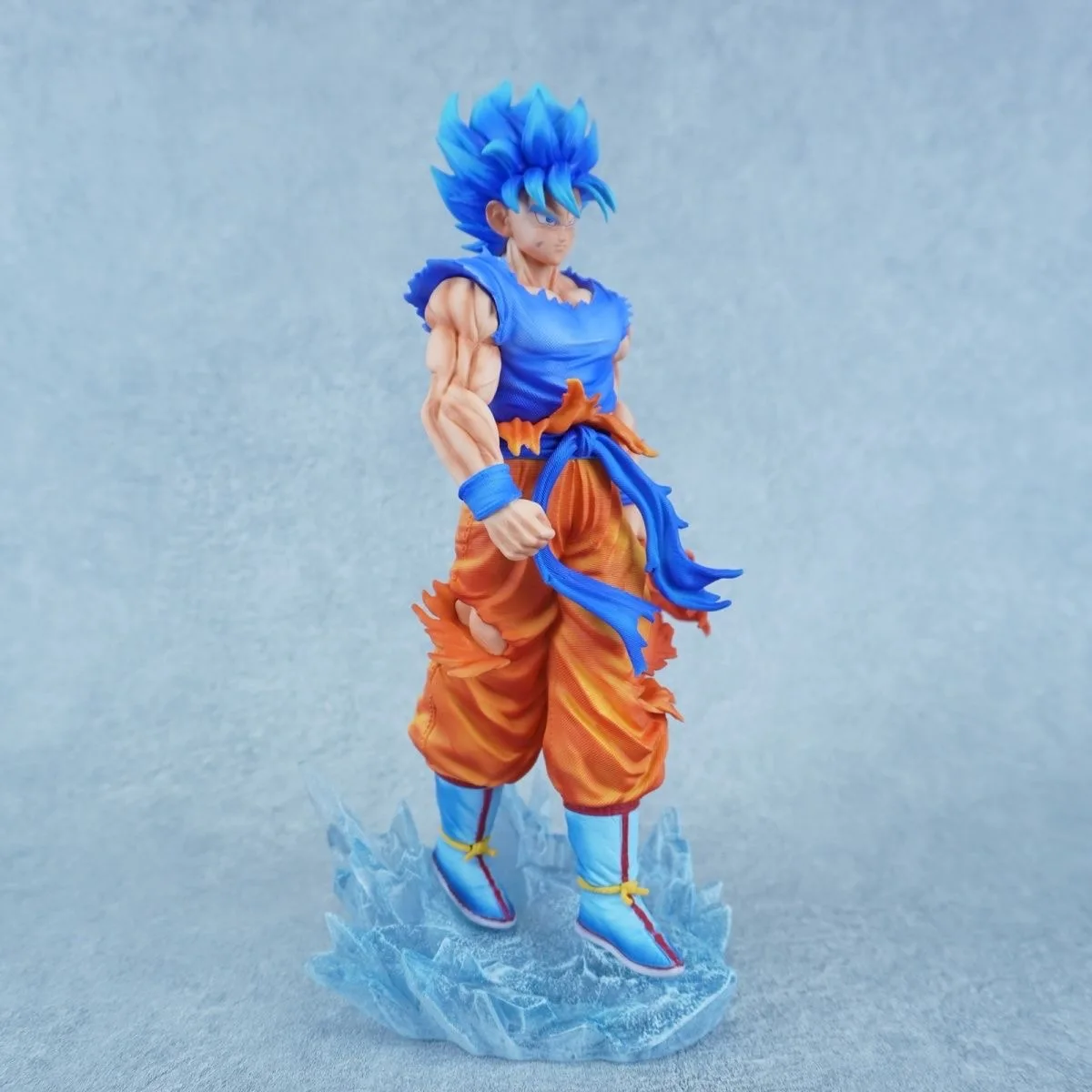 32 cm en stock dragon ball anime figure kirin super bleu goku double tête statue lumineuse pvc modèle à collectionner poupée jouet cadeaux 32 cm en stock dragon ball anime figure kirin super bleu goku double tête statue lumineuse pvc modèle à collectionner poupée jouet cadeaux
