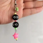 Kawaii japonais Anime téléphone charme suie Sprite Anime téléphone charme Studio Ghibli inspiré téléphone charme porte-clés