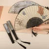 Éventail pliant de style rétro pour femme, motif japonais, tissu rétro, artisanat d'art, cadeau, décoration de la maison, ornement, éventail à main dansant