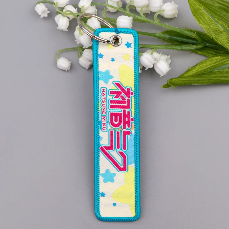 hatsune miku porte clés anime brodé porte clés motos voitures sac à dos porte clés décoration bijoux accessoires enfants cadeaux hatsune miku porte clés anime brodé porte clés motos voitures sac à dos porte clés décoration bijoux accessoires enfants cadeaux