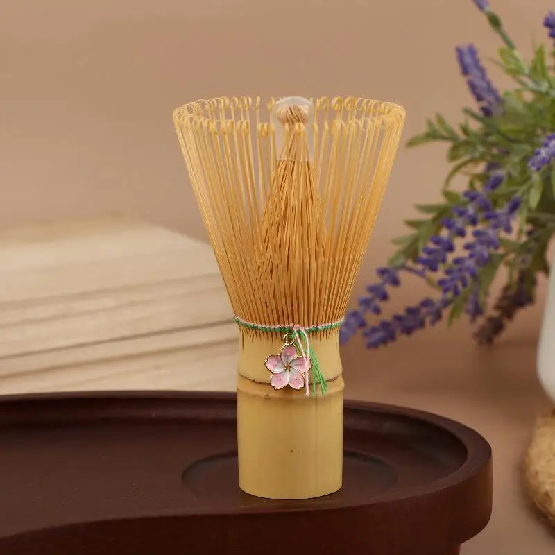 1x fouet à thé en bambou japonais avec pendentif fleur de cerisier chasen matcha thé vert poudre fouet brosse à thé accessoires d'outils de cuisine 1x fouet à thé en bambou japonais avec pendentif fleur de cerisier chasen matcha thé vert poudre fouet brosse à thé accessoires d'outils de cuisine