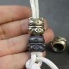 Couteau en laiton pour mascotte de chat porte-bonheur, perles EDC pour l’extérieur, accessoires paracorde, lanière tissée, pendentifs, bijoux, corde de parapluie Couteau en laiton pour mascotte de chat porte-bonheur, perles EDC pour l’extérieur, accessoires paracorde, lanière tissée, pendentifs, bijoux, corde de parapluie