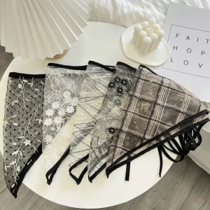 Écharpe de cheveux triangle noir sexy pour femmes, bande de sauna, broderie de fleurs, écharpe de sauna pure, foulard vintage français, accessoires photo de voyage Écharpe de cheveux triangle noir sexy pour femmes, bande de sauna, broderie de fleurs, écharpe de sauna pure, foulard vintage français, accessoires photo de voyage