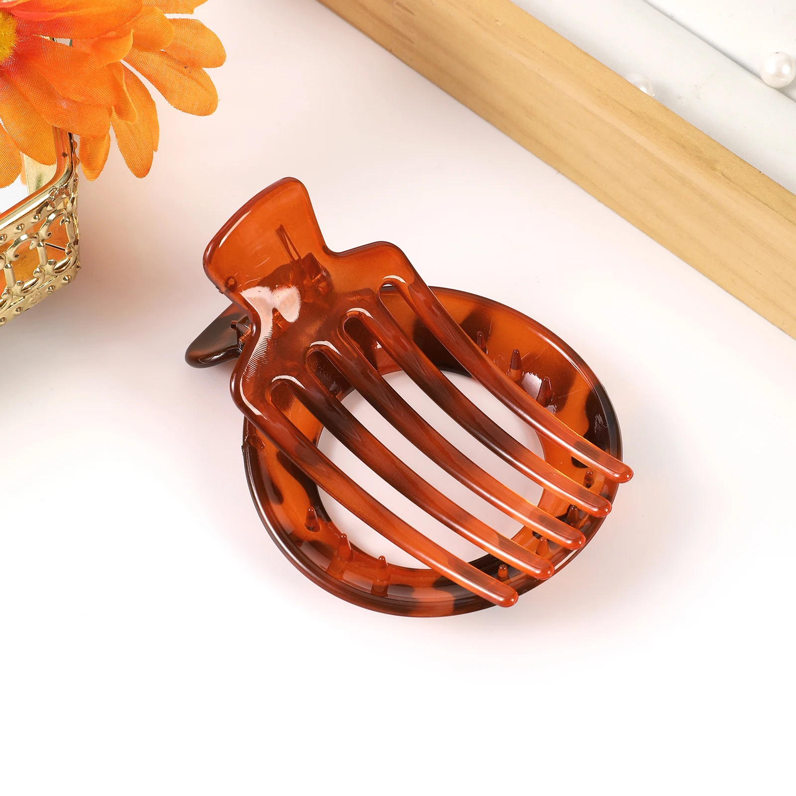 pince à cheveux antidérapante à dents coréennes, chignon pour dames, tempérament élégant, queue de cheval, accessoires de couvre chef à la mode pour filles pince à cheveux antidérapante à dents coréennes, chignon pour dames, tempérament élégant, queue de cheval, accessoires de couvre chef à la mode pour filles