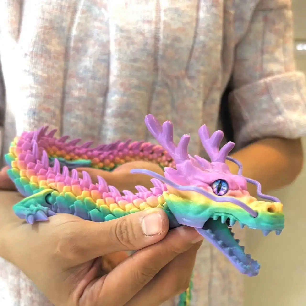 jouet articulé rotatif dragon imprimé en 3d, 60cm/23.6 pouces, décoration artisanale de bureau, cadeau pour enfants, décoration de bureau, maison, jouet de décompression jouet articulé rotatif dragon imprimé en 3d, 60cm/23.6 pouces, décoration artisanale de bureau, cadeau pour enfants, décoration de bureau, maison, jouet de décompression