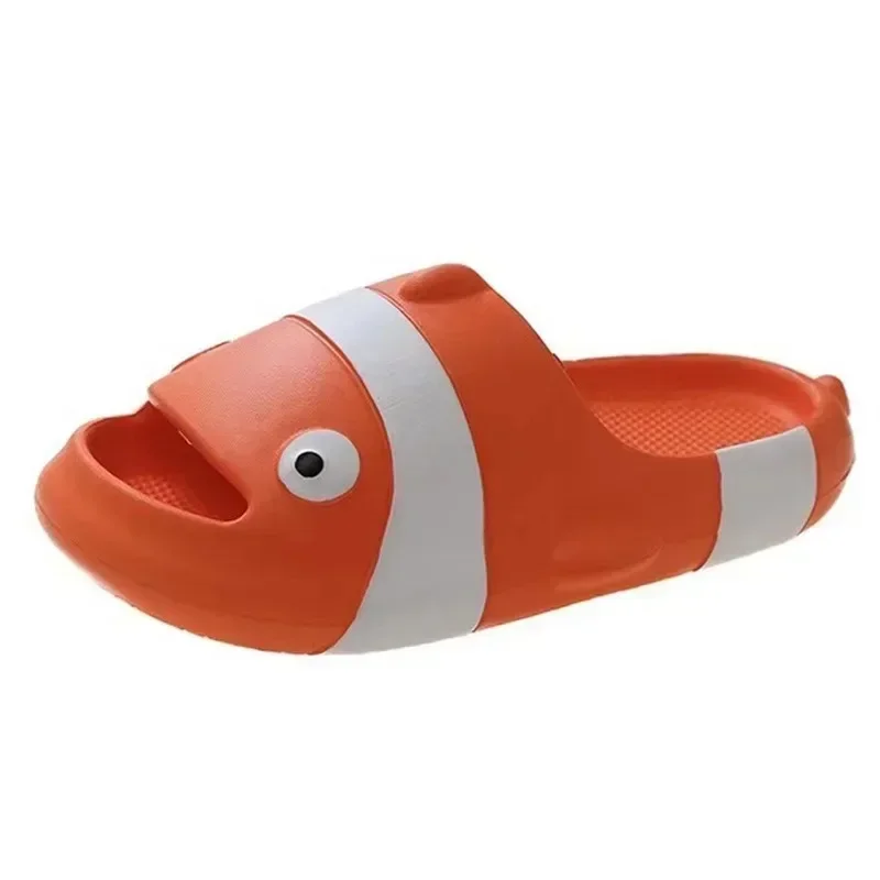 chaussures antidérapantes amusantes pour salle de bain et maison, pour femmes, couple d'été, semelles épaisses, mignon petit poisson, sandales, pantoufles de sortie d'été chaussures antidérapantes amusantes pour salle de bain et maison, pour femmes, couple d'été, semelles épaisses, mignon petit poisson, sandales, pantoufles de sortie d'été