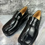 Mocassins Tabi italiens hommes bout fendu chaussures à semelle épaisse décontracté en cuir verni Tabis Tebby Tabbi chaussures plates noires gros Mocassin Tabi Mocassins Tabi italiens hommes bout fendu chaussures à semelle épaisse décontracté en cuir verni Tabis Tebby Tabbi chaussures plates noires gros Mocassin Tabi