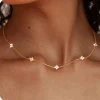 Magnifique collier chaîne en Zircon incrusté de fleurs à quatre feuilles pour femmes, élégant ras du cou porte-bonheur, bijoux de fête, cadeaux d’anniversaire Magnifique collier chaîne en Zircon incrusté de fleurs à quatre feuilles pour femmes, élégant ras du cou porte-bonheur, bijoux de fête, cadeaux d’anniversaire