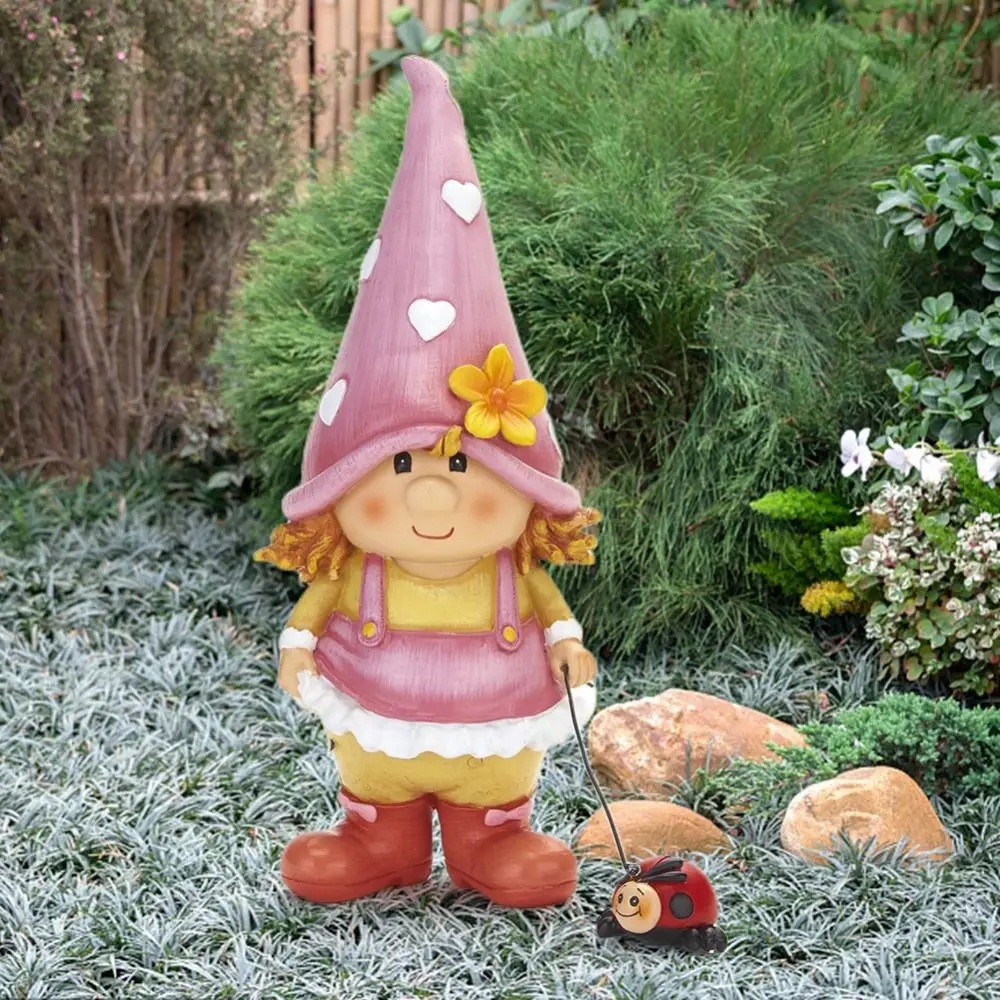 Figurine de Gnome de jardin faite à la main, artisanat en résine, Miniatures naines de dessin animé 3D, ornements nains d’elfe, décoration de maison Figurine de Gnome de jardin faite à la main, artisanat en résine, Miniatures naines de dessin animé 3D, ornements nains d’elfe, décoration de maison