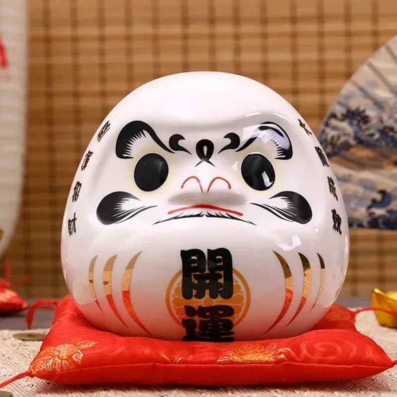 boîte à monnaie en céramique, ornement japonais daruma de 7.5 pouces, banque de pièces de monnaie dharma maneki neko, figurine de fortune feng shui, cadeau de mariage boîte à monnaie en céramique, ornement japonais daruma de 7.5 pouces, banque de pièces de monnaie dharma maneki neko, figurine de fortune feng shui, cadeau de mariage