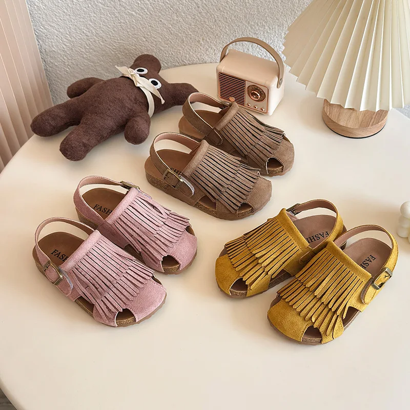 Sandales de Style coréen pour filles, chaussures de plage tendance pour enfants, glands doux, chaussures de princesse à crochet et boucle, couleur bonbon, nouvelle collection été 2025 Sandales de Style coréen pour filles, chaussures de plage tendance pour enfants, glands doux, chaussures de princesse à crochet et boucle, couleur bonbon, nouvelle collection été 2025
