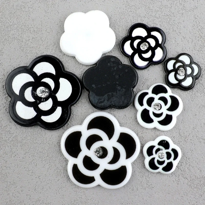 accessoires de couverture de téléphone portable bricolage, fleurs de camélia roses coréennes, patch graffiti bricolage, chaussures et chapeaux, pince à cheveux, matériel accessoires de couverture de téléphone portable bricolage, fleurs de camélia roses coréennes, patch graffiti bricolage, chaussures et chapeaux, pince à cheveux, matériel