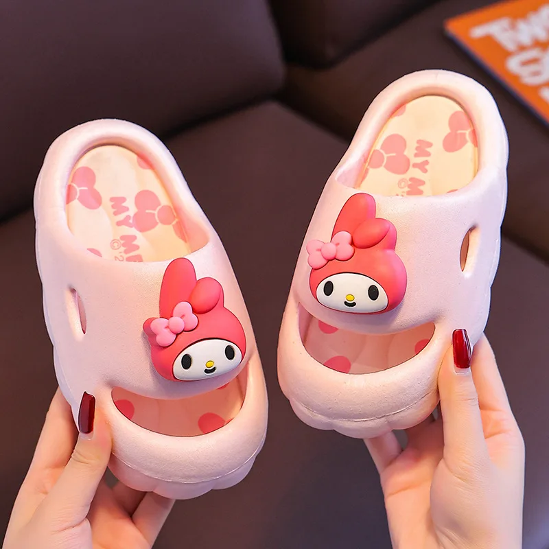 tongs coordonnantes d'intérieur et d'extérieur pour filles, pantoufles de maison de dessin animé mignon, cinnamoroll kuromi my melody, été tongs coordonnantes d'intérieur et d'extérieur pour filles, pantoufles de maison de dessin animé mignon, cinnamoroll kuromi my melody, été