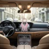 pendentif de voiture attrape rêves fait à la main, tricot à la main, pompon délicat, pierre de cristal, intérieur exquis avec plume