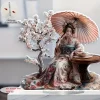 les ornements décoratifs geisha conviennent à des décorations traditionnelles japonaises à thème pour l'art de table de la chambre à coucher de la maison