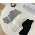 3 paires de chaussettes empilées épaisses de couleur café, chaussettes japonaises longueur aux genoux, chaussettes à Double aiguille pour femmes, automne/hiver 3 paires de chaussettes empilées épaisses de couleur café, chaussettes japonaises longueur aux genoux, chaussettes à Double aiguille pour femmes, automne/hiver