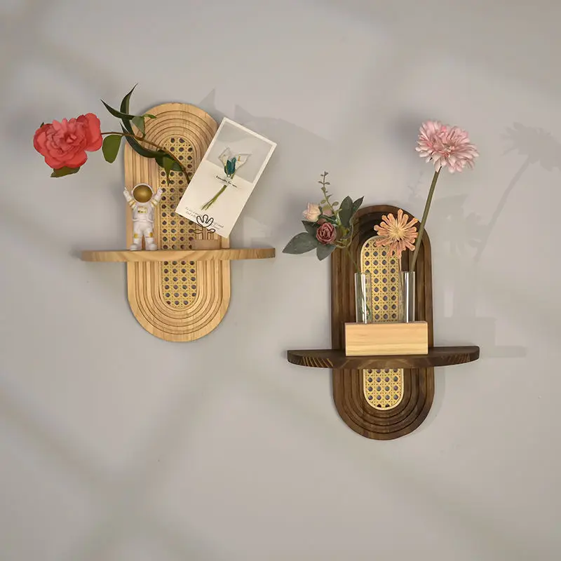 Étagère murale suspendue de style nordique, en rotin indonésien japonais, support à fleurs en bois massif, décoration murale pour maison Étagère murale suspendue de style nordique, en rotin indonésien japonais, support à fleurs en bois massif, décoration murale pour maison