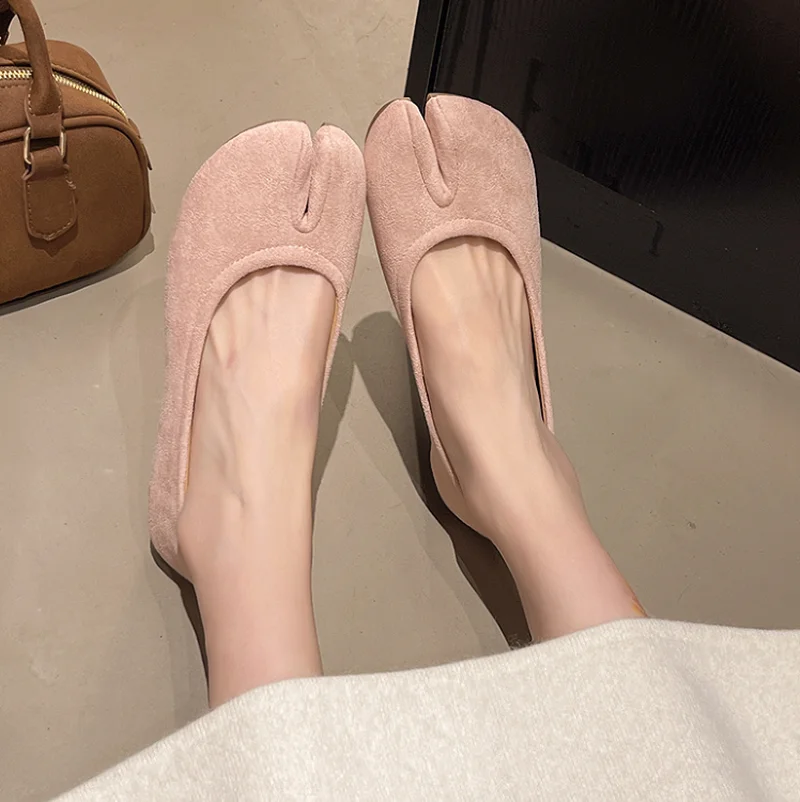 style japonais tabi ninja chaussures femmes confortables en cuir appartements fendu sabot orteil mocassins femme mary jean mocasines dames ballerine chaussure style japonais tabi ninja chaussures femmes confortables en cuir appartements fendu sabot orteil mocassins femme mary jean mocasines dames ballerine chaussure