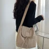 sac à bandoulière à rabat en nylon de style coréen, grande capacité, design de niche, sac en nylon léger et souple, fourre tout à fermeture éclair, sac à bandoulière pour femmes