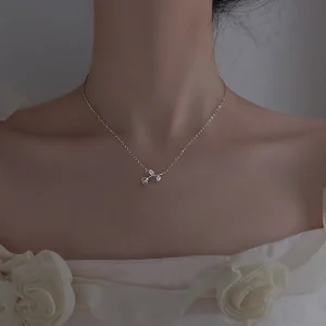 Collier Fleur de Rose en Argent Sterling 925 pour Femme, Jolis Bijoux de Tempérament Minimaliste, à la Mode