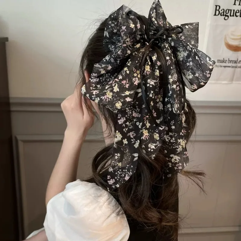 clip de conception d'arc d'atmosphère romantique et haut de gamme, accessoires de cheveux polyvalents et élégants pour femmes clip de conception d'arc d'atmosphère romantique et haut de gamme, accessoires de cheveux polyvalents et élégants pour femmes