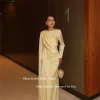 xikuo robe de soirée en satin jaune clair froncé robe de soirée de mariage droite manches longues robes de boda para fiestas personnalisé