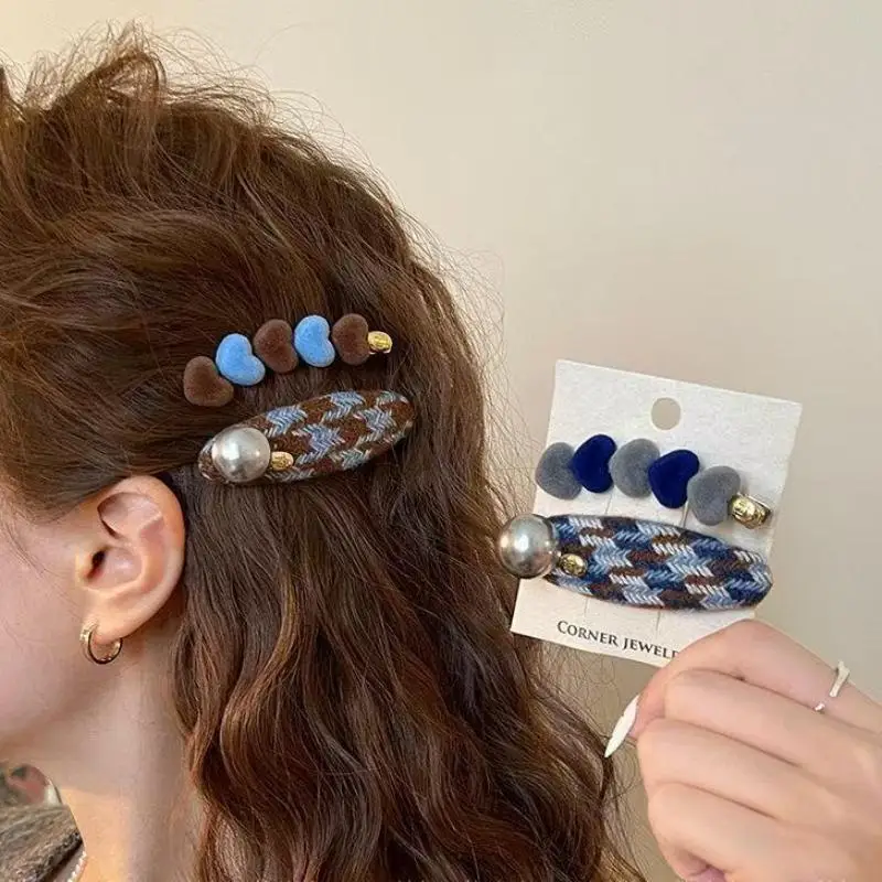 Épingles à cheveux à carreaux pour femmes et filles, 2 pièces, barrettes d'ornement de cheveux doux, pince à cheveux, accessoires de mode Épingles à cheveux à carreaux pour femmes et filles, 2 pièces, barrettes d'ornement de cheveux doux, pince à cheveux, accessoires de mode